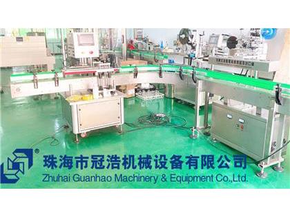 旋蓋機，鋁箔封口機，貼標機，噴碼機，整套生產(chǎn)線已完成生產(chǎn)送貨至客戶公司